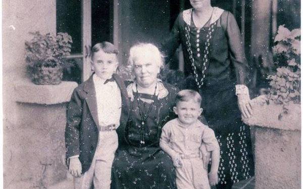 Residents from 1922-Present