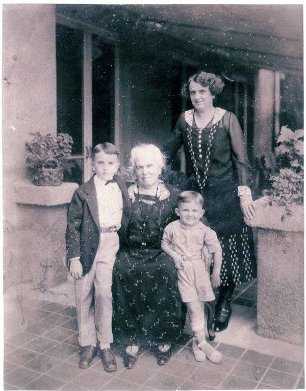 14570287_10210952358550144_609902179132726282_n