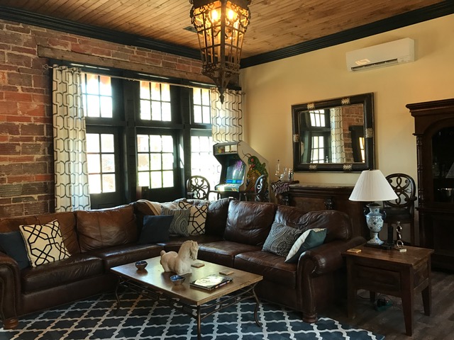 Carriage House After 2